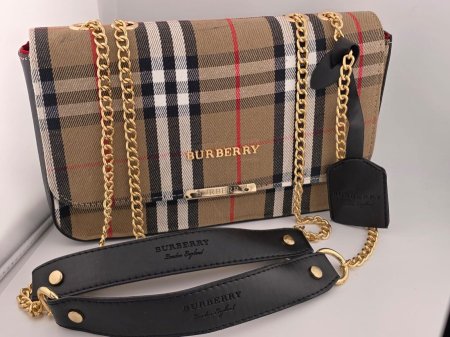 حقيبه حجم وسط
